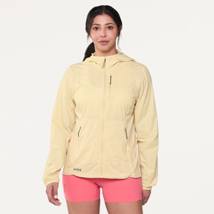 Janji Zephyrunner Wind Shell - Women's 1