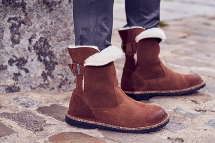 Birkenstock Upsalla Shearling Boots - Women's 4