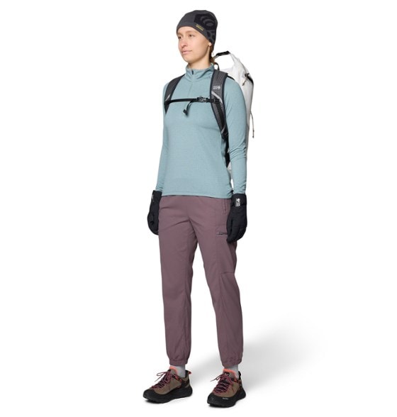 On Body Image of color Blue Sage/Ice Shadow