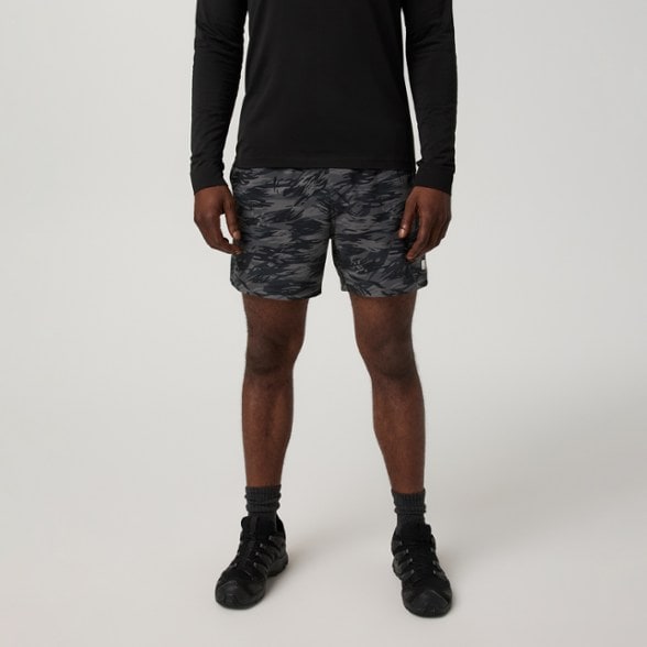 On Body Image of color Black Riptide Camo