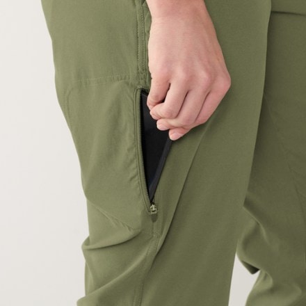 Mountain Hardwear Dynama Ankle Pants - Women's 4