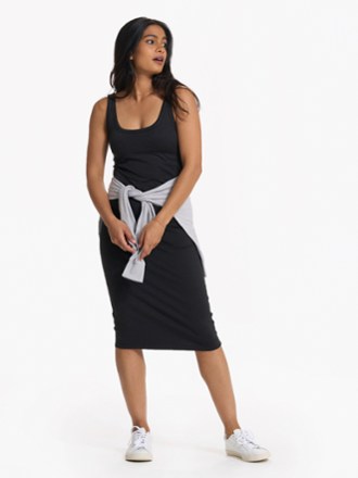 Vuori Halo Essential Dress 3
