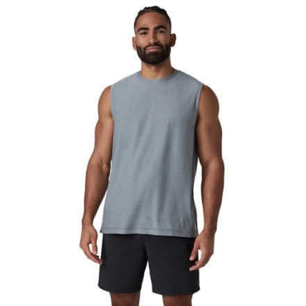 Vuori Strato Muscle T-Shirt - Men's 1