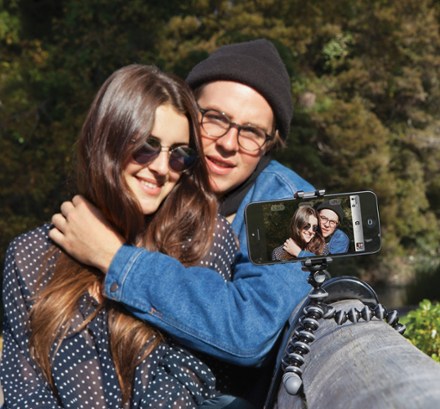 In Use (Black/Charcoal)