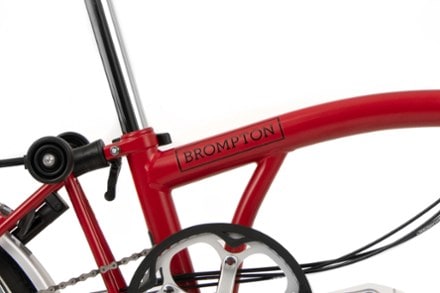 Brompton C Line Explore Folding Bike with Rack - High 6