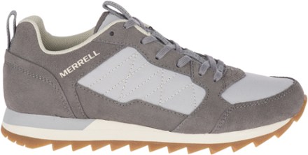 rei snow sneakers