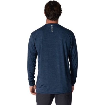 VISSLA Twisted Long-Sleeve Rashguard - Men's 2