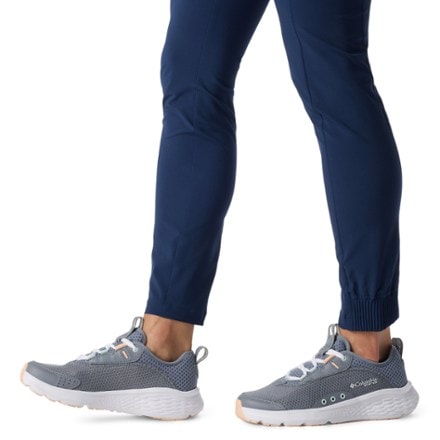 Columbia PFG Castback Shoes - Women's 9