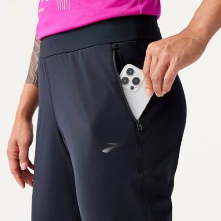 Brooks Momentum Thermal Joggers 2.0 - Women's 2