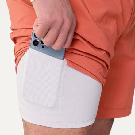 Stio Bounder Lined 7" Shorts - Men's 6