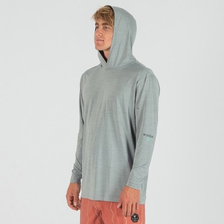 VISSLA Twisted Long-Sleeve Hoodie - Men's 3