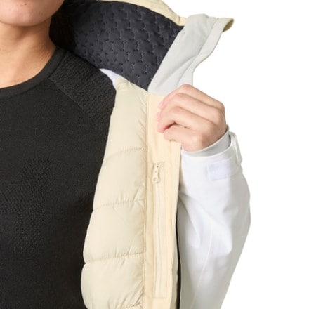 Helly Hansen Alphelia Insulated Jacket - Women's 5