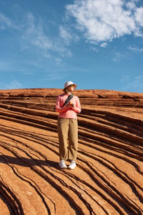 Location Image for Sahara Shade Straight-Hem Hoodie - Women's