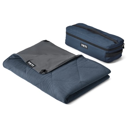 YETI Lowlands Blanket 2