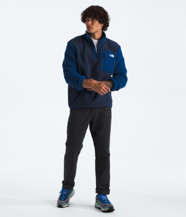 The North Face Yumiori Quarter-Zip Pullover - Men's 3