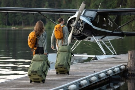 Location Image of color Olive Green