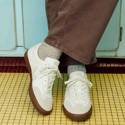 VEJA Volley Leather Shoes - Women's 3