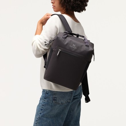 Stanley The All Day Madeleine Mini Cooler Backpack - 20 Cans/14 Qts. 5