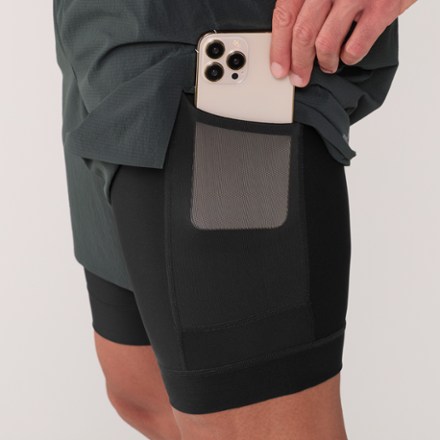 Janji 2-in-1 Multi Shorts 7" - Men's 8