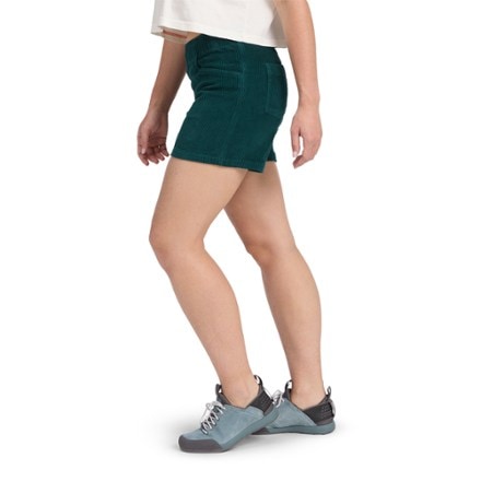 Black Diamond Dirtbag Corduroy Shorts - Women's 3