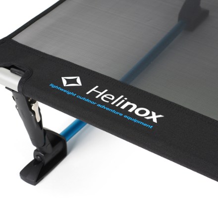 Helinox Elevated Dog Cot 2