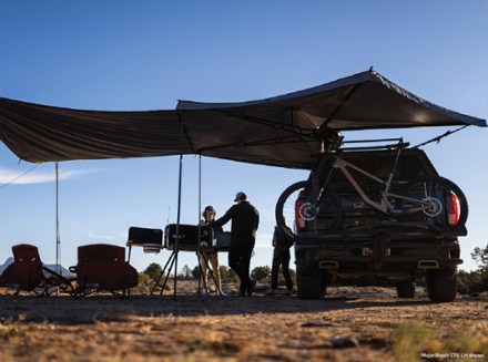 Yakima MajorShady 270-Degree Roof-Mounted Awning - RH | REI Co-op