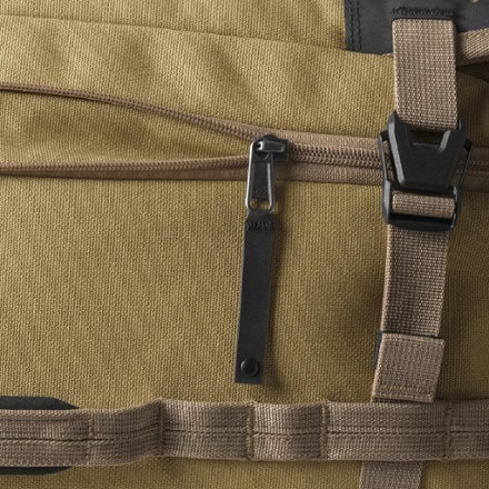 Eagle Creek Gear Warrior XE 2-Wheel Luggage - 30" 4