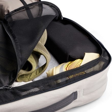 Bellroy Lite Travel Pack 30L 7