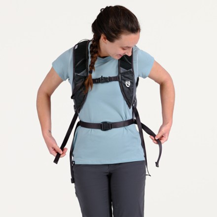 NEMO Resolve 15 L Endless Promise Technical Active Pack 8