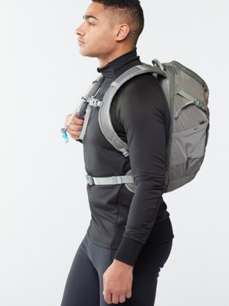 rei cycling backpack
