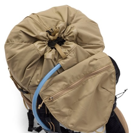 Fjallraven Abisko Hike Lite 20 Pack Hydration reservoir not included