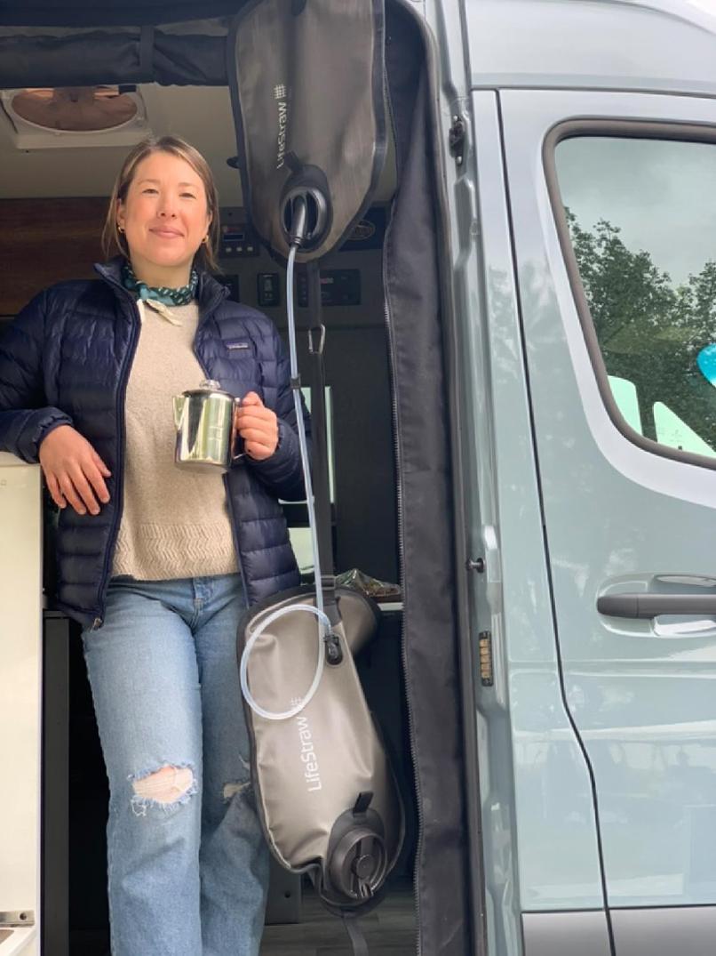 Location Image for Peak Series Gravity Water Filter System with Safe Water Storage - 8L + 8L