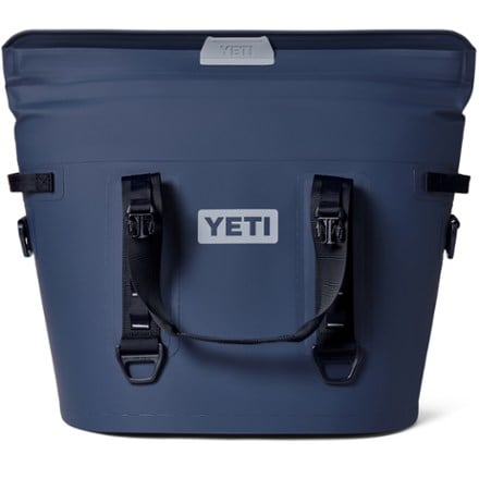 YETI Hopper M30 2.0 Soft Cooler 4
