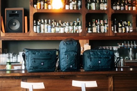 Topo Designs Global Pro 24 L Pack 2