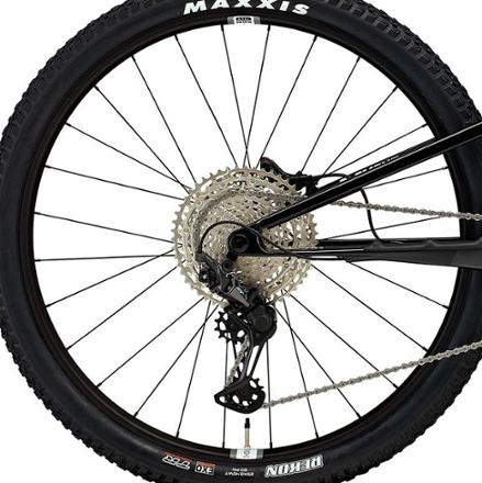 Rocky Mountain Element Carbon 30 Mountain Bike 1