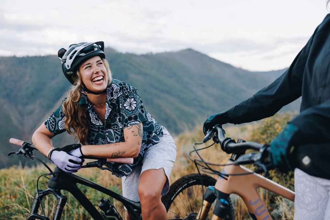 Location Image for Lil' Party Cycling Shirt - Women's
