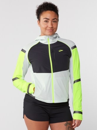brooks waterproof running jacket