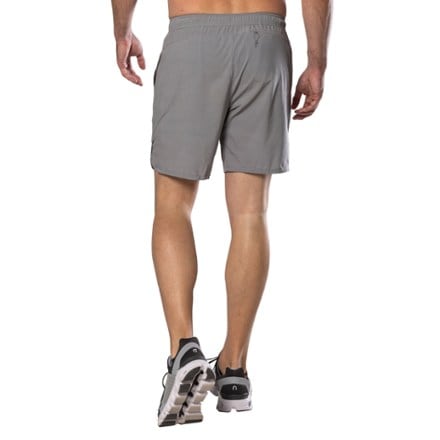 Nathan Essential 7" Shorts 2.0 - Men's 1