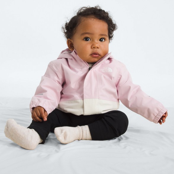 On Body Image of color Pale Blossom/White Dune