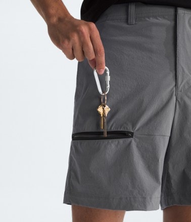 The North Face Basin 7" Shorts - Men's 5