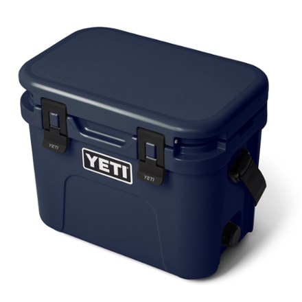 YETI Roadie 15 Cooler 1