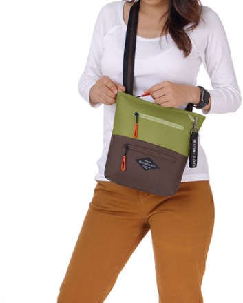 Sherpani Sadie Crossbody Bag - Women's 3