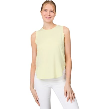 Free Country Microtech Chill Scoop Neck Tank Top - Women's 0