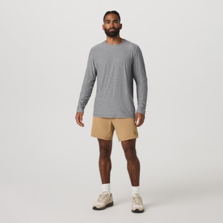 Vuori HardKore Lined 7" Shorts - Men's 3