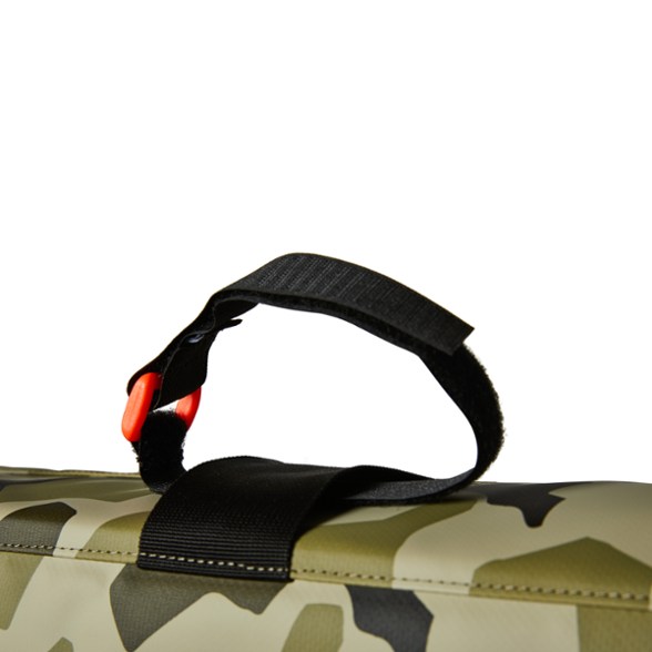 Detail Image of color Green Camo