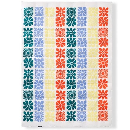 Nomadix Graphene Puffer Blanket 0