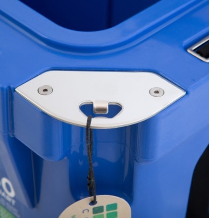 Blue Coolers 60-Quart Ice Vault Cooler with Wheels 4