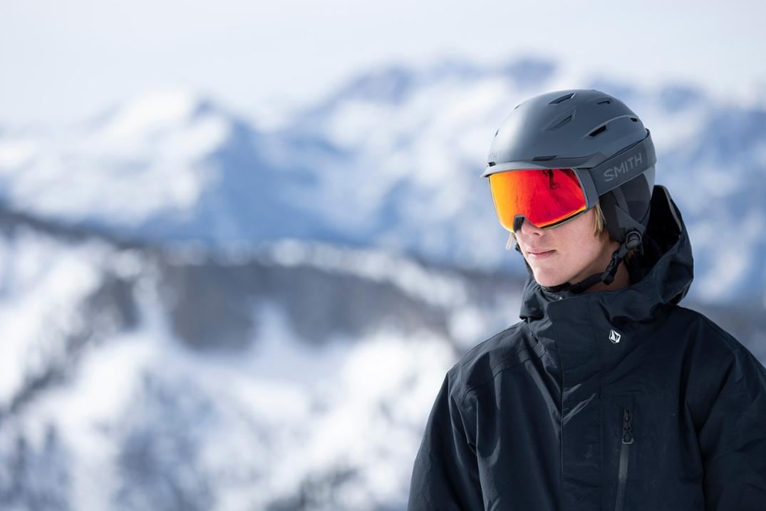 Location Image for 4D MAG ChromaPop Snow Goggles with Lens Protector