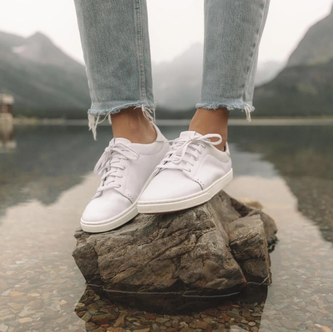 Location Image for Pehuea Li Ili Shoes - Women's