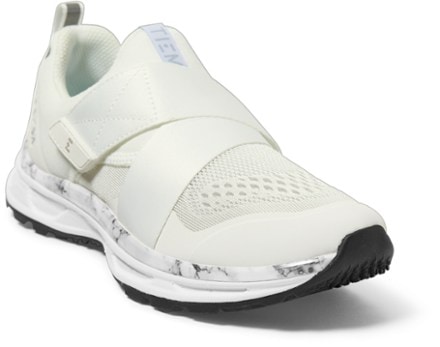 TIEM Slipstream Indoor Cycling Shoes - Women's 3/4 view (White Marble)